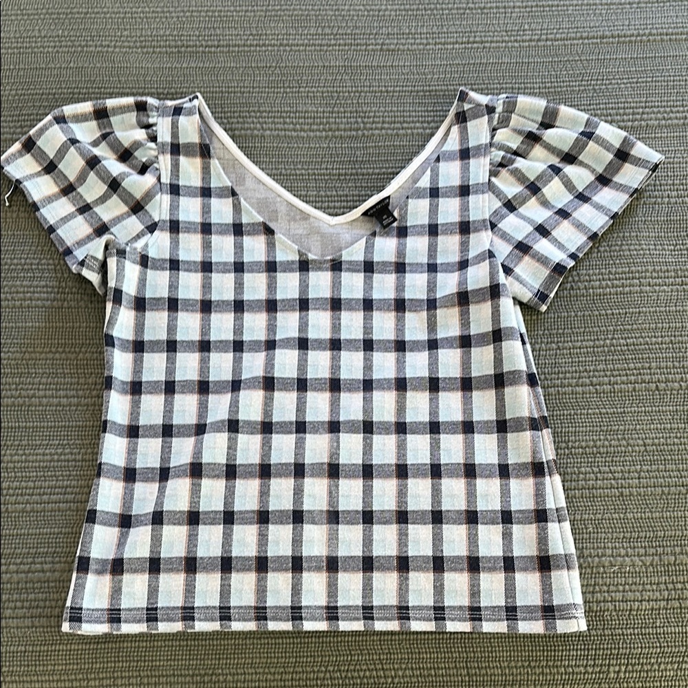 Ann Taylor Plaid V-Neck Short flutter Sleeve top